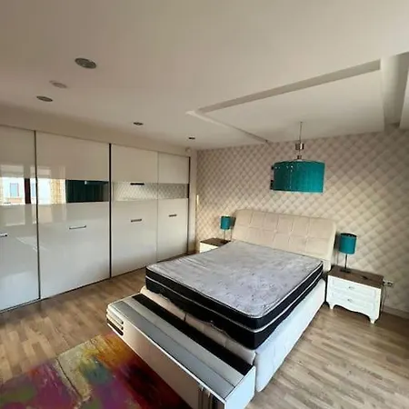 Villa A Comfy By The Marina Istambul